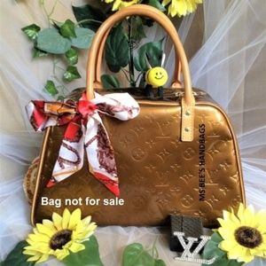 οΉNew handbag tieοΉ